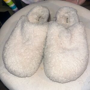 Tan Madeerll slides. GUC. No box.